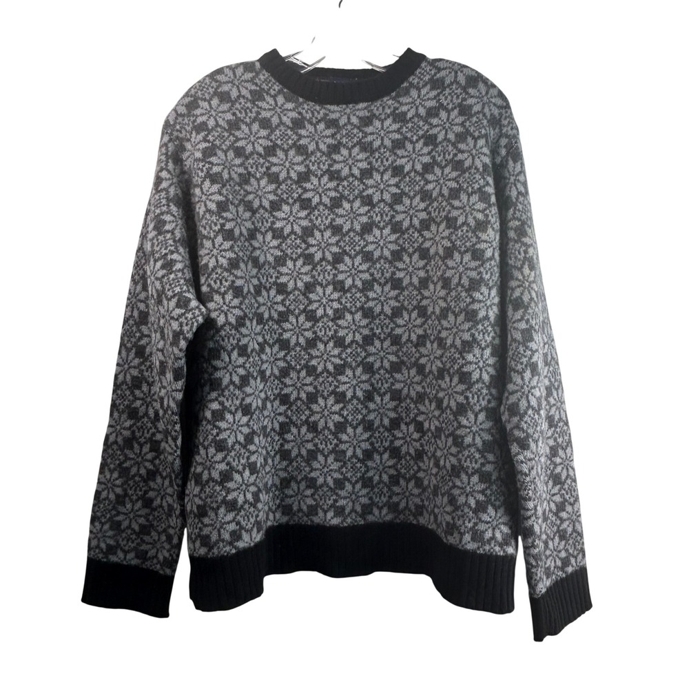 Gap Mens 100% Lambswool Fair Isle Snowflake Crewneck Sweater Gray Black Medium